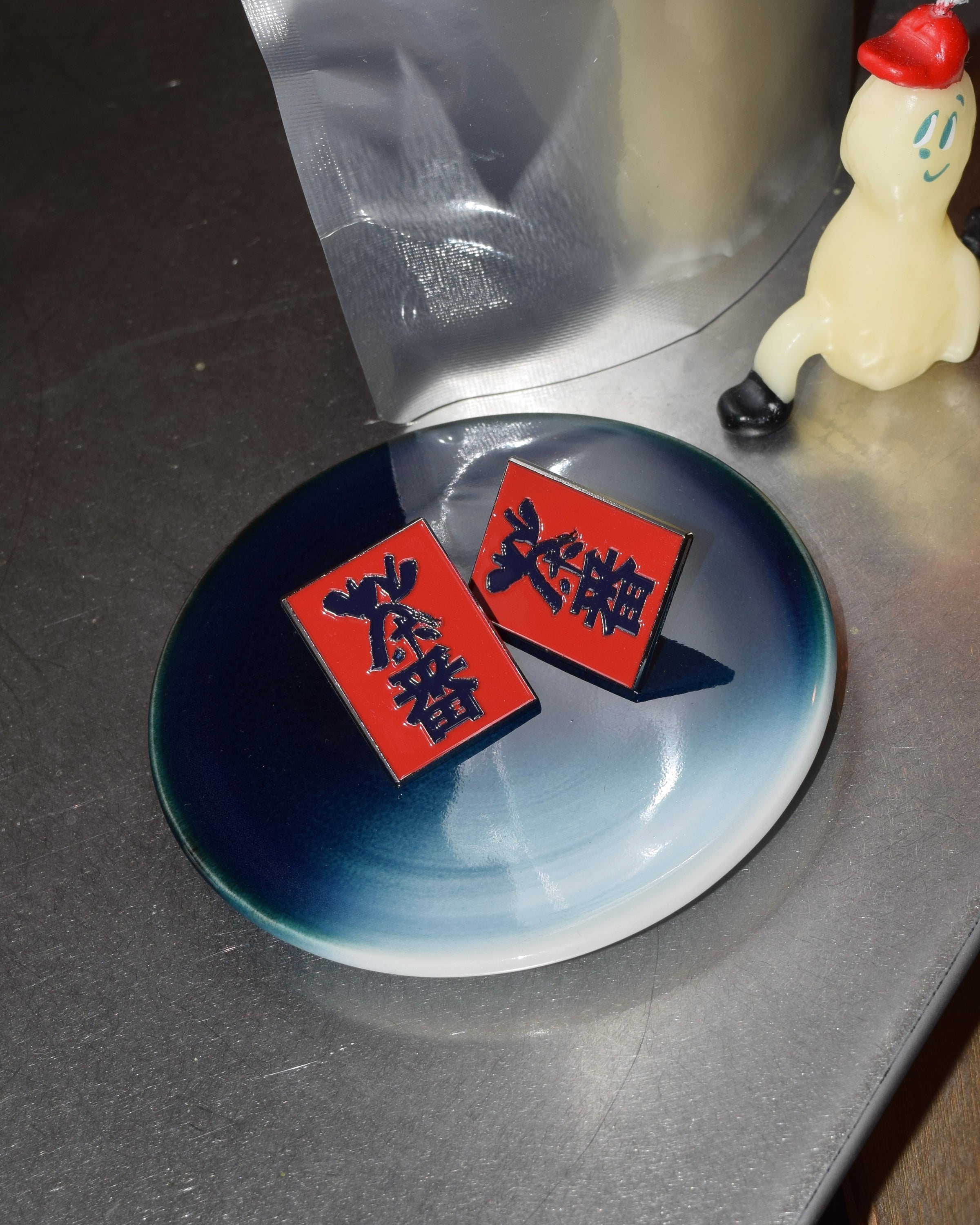 Chaban Pin 茶番エナメルピン | 茶番